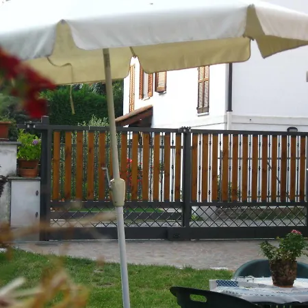 Sole E Stelle Βαρέζε